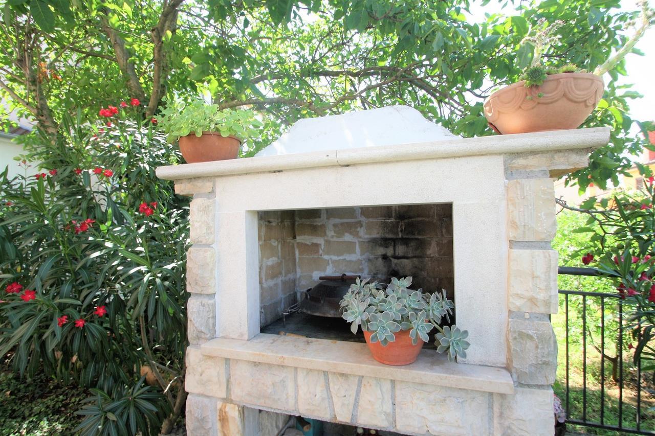 Apartment Amela Porec Esterno foto
